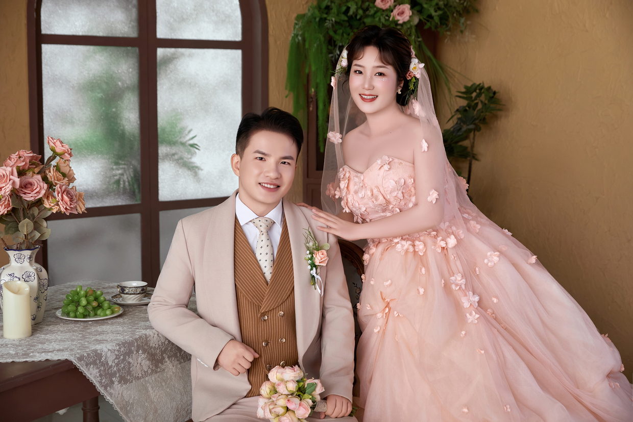 宦宝亮与袁媛媛婚纱照